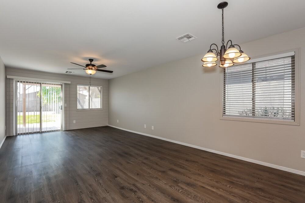 1101 E Desert Rose Trl - Photo 7 of 19