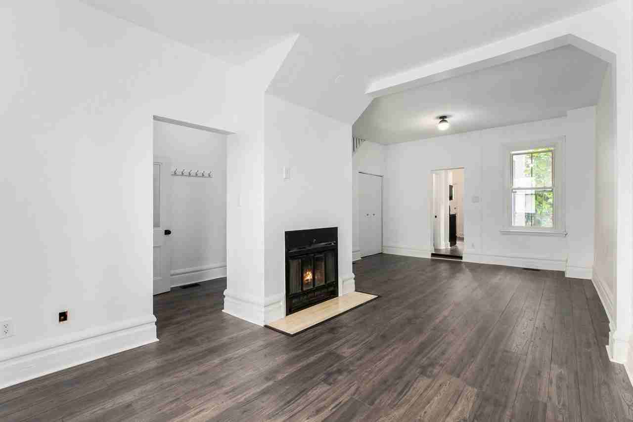 116 Boteler St - Photo 5 of 27