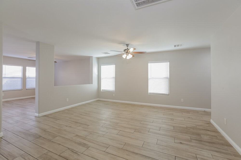 6218 Lone Cypress Ct - Photo 4 of 17