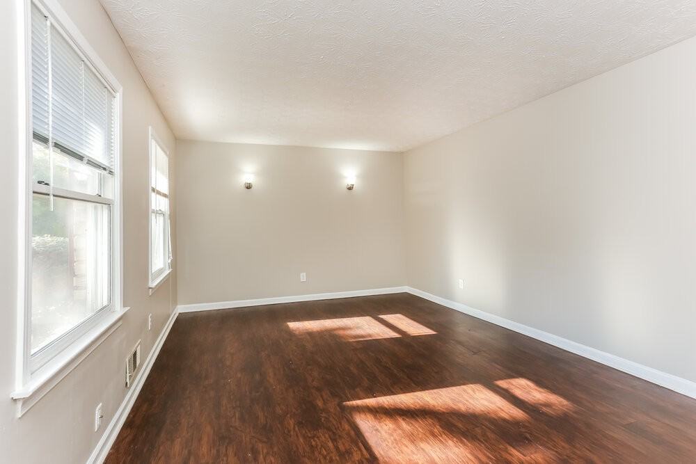 6030 Randy Ln - Photo 7 of 18