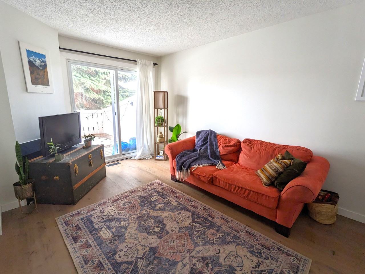 39 St SE & Fonda Wy. - Photo 5 of 11