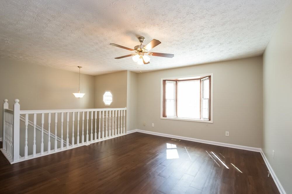 187 Sherwood Forest Dr - Photo 3 of 15