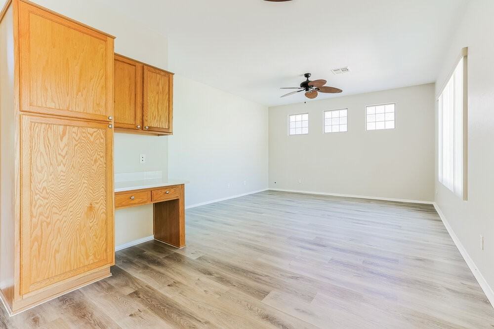 125 N 22nd Pl #117 - Photo 4 of 20