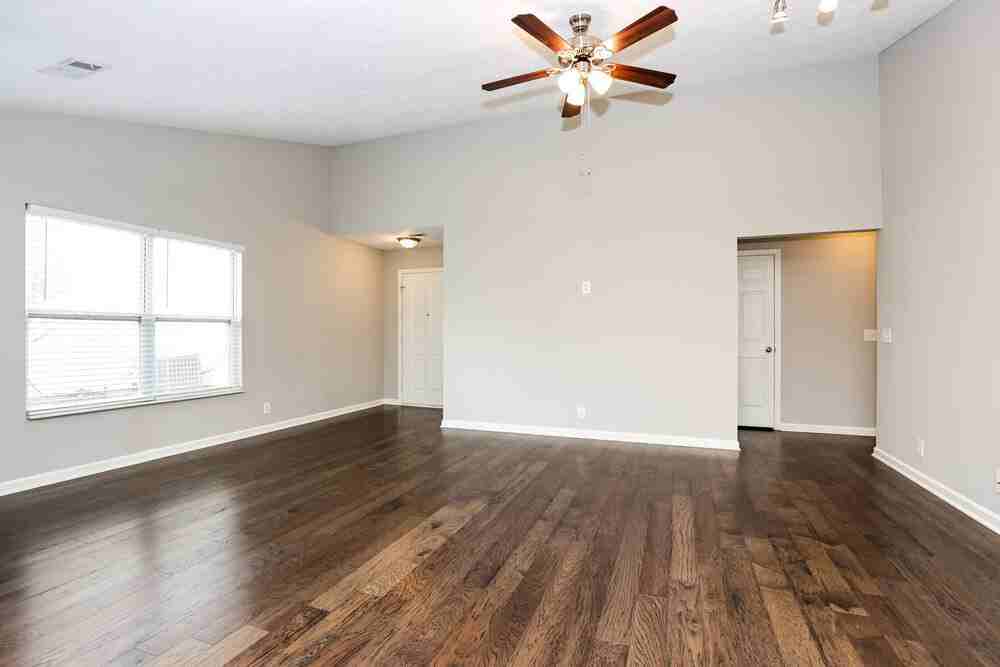 1845 Brookmeadow Ln - Photo 5 of 16