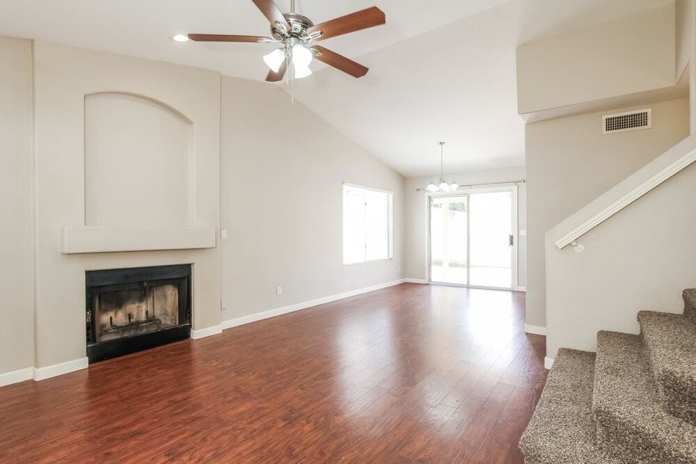 7045 N 28th Ave - Photo 4 of 17