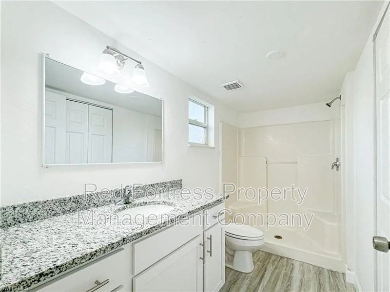 11931 Palm Bay Ct - Photo 5 of 12