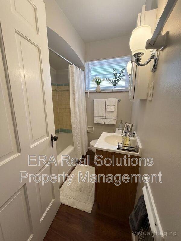 902 Kenwick Rd #D - Photo 6 of 11
