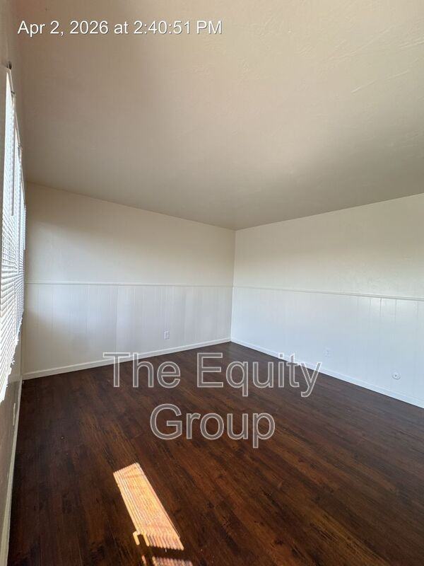 620 N Blackstone St #1 - Photo 2 of 12