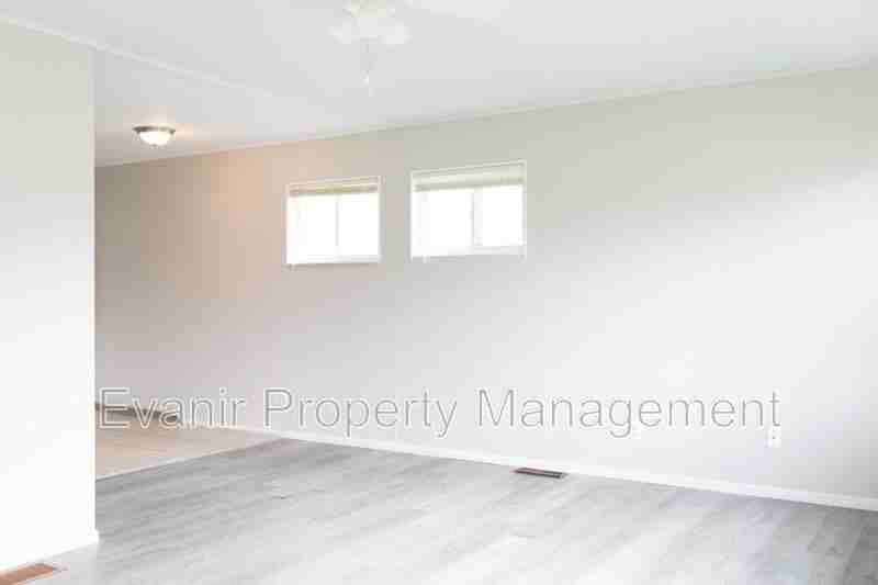 2908 Ghent Ave - Photo 3 of 26