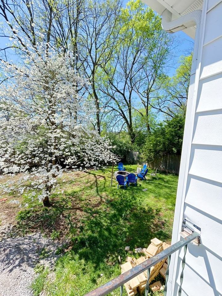 620 Addison Ave - Photo 2 of 15