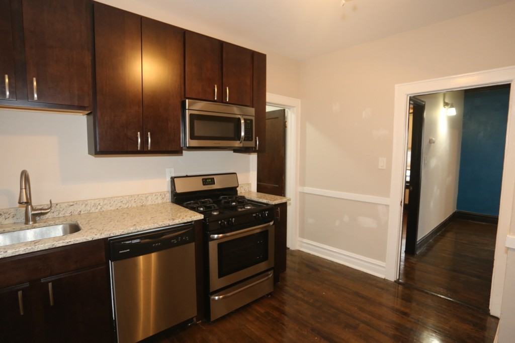 3825 N Drake Ave #1 - Photo 3 of 20