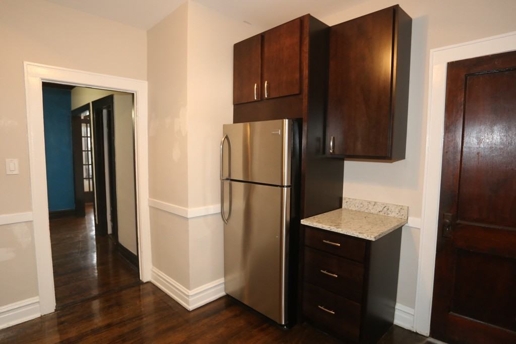 3825 N Drake Ave #1 - Photo 4 of 20