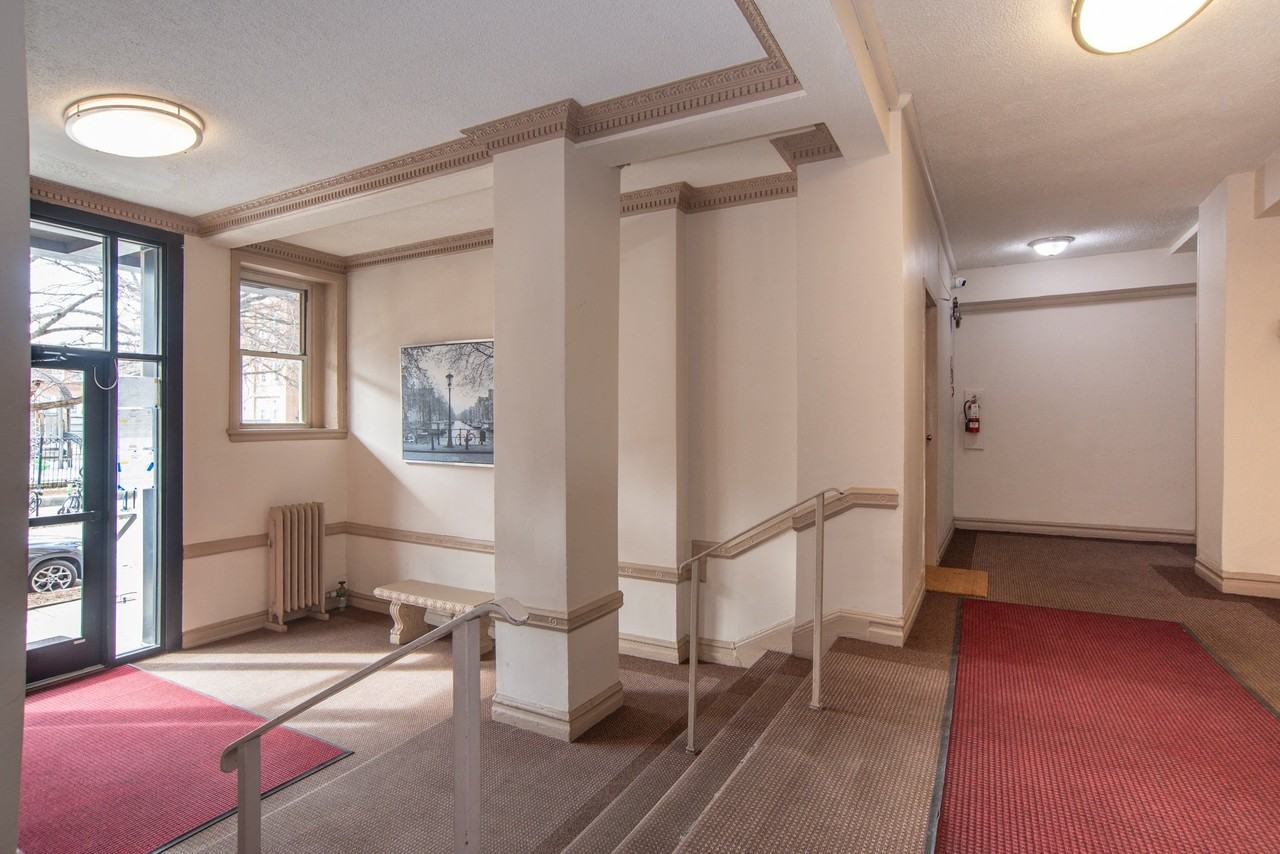 Rocksboro Apartments - Photo 7 of 12