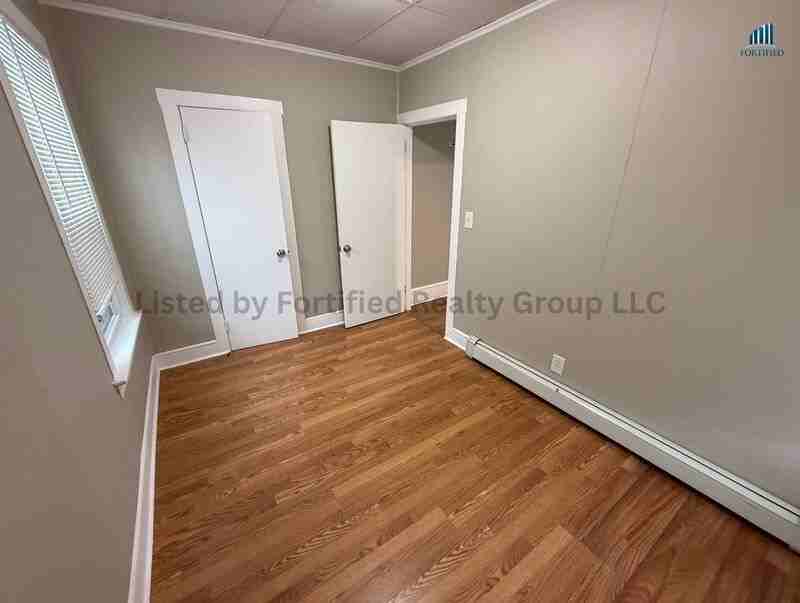 139 Oliver St #1 - Photo 7 of 17