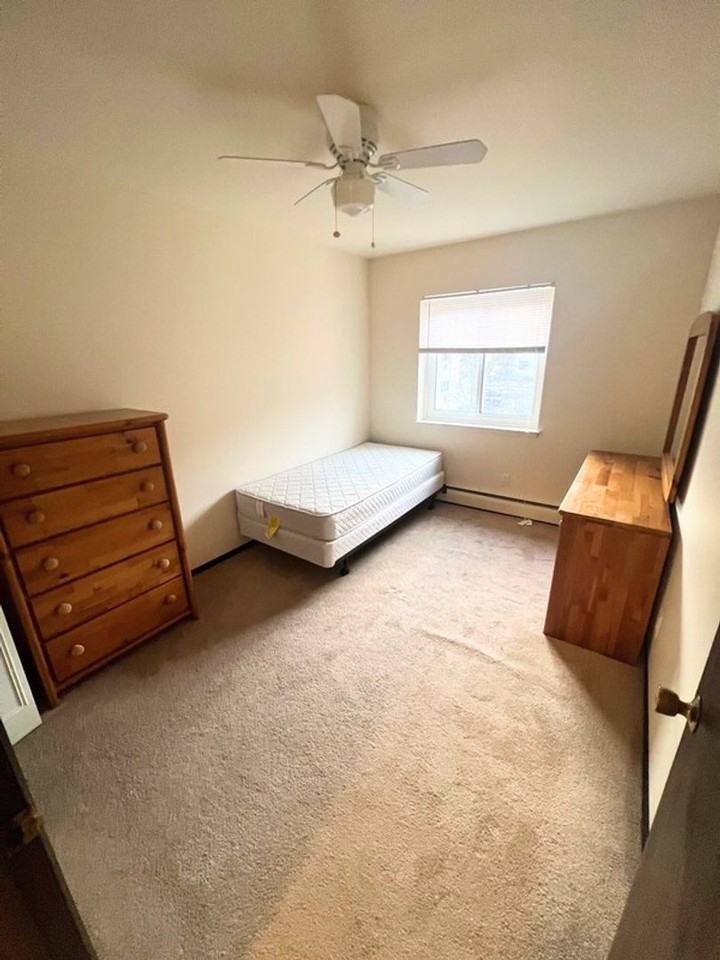 Allen House Apartments - Photo 6 of 50