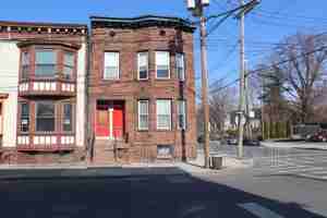 featured image of 69 Lexington Ave #2