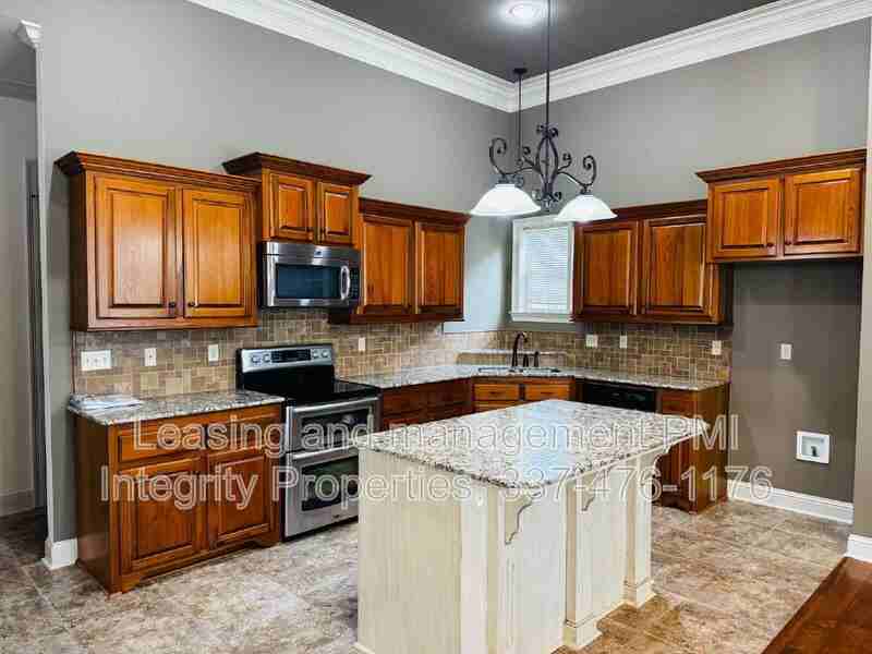 106 Shadow Springs Dr - Photo 5 of 19