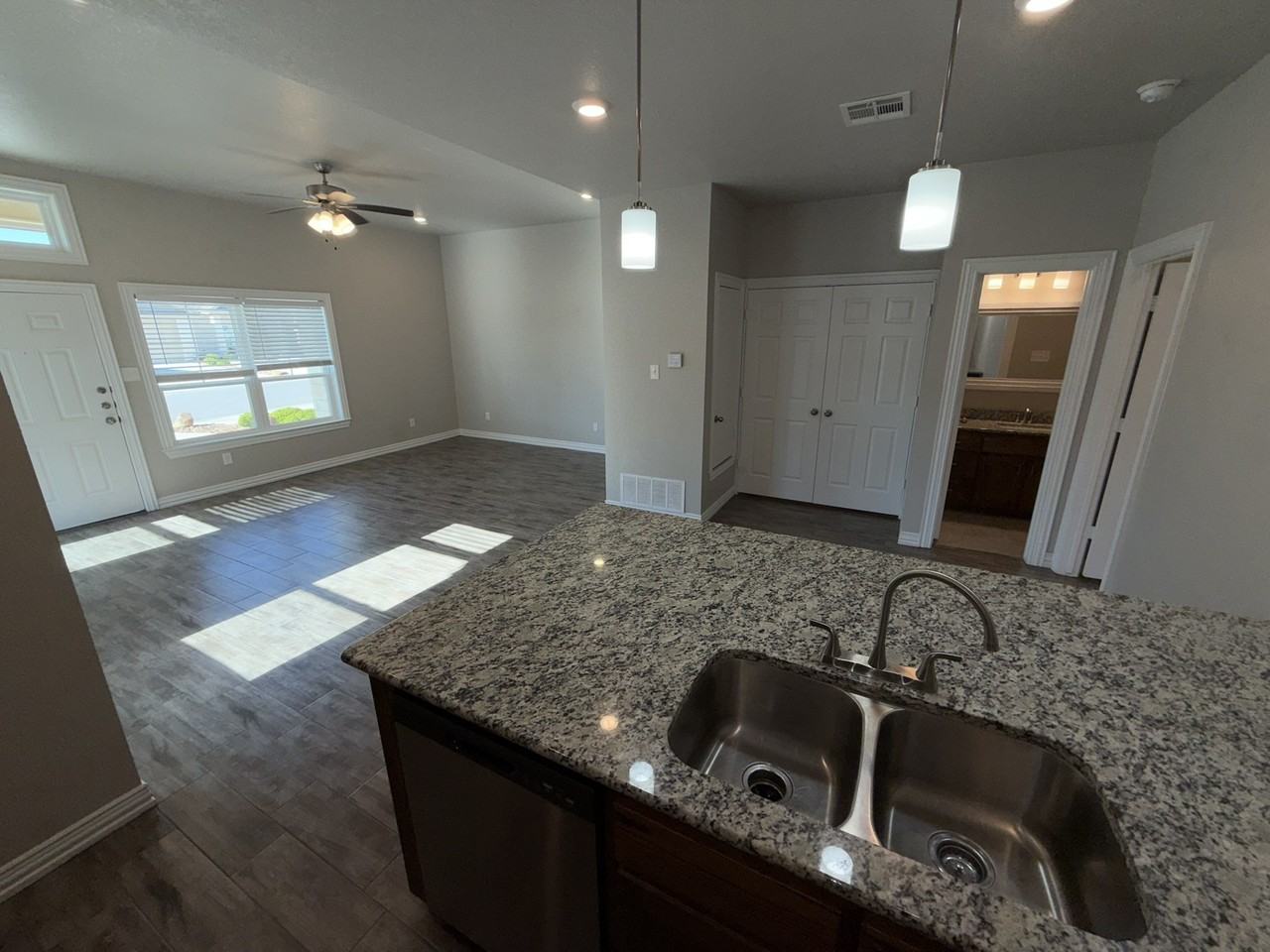 3114 Fenway Circle - Photo 2 of 13