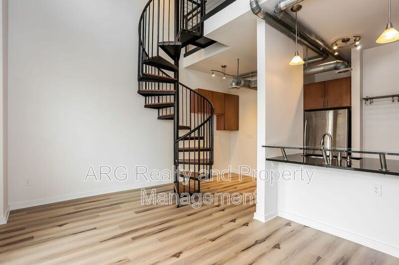 265 18th St Nw #2432 - Photo 7 of 15