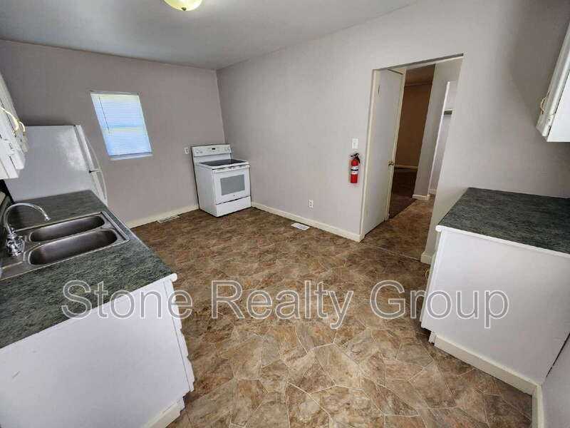 114 N 14th St - Photo 4 of 9