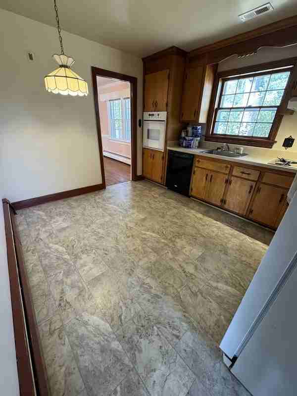 9302 Newhall Rd - Photo 5 of 15