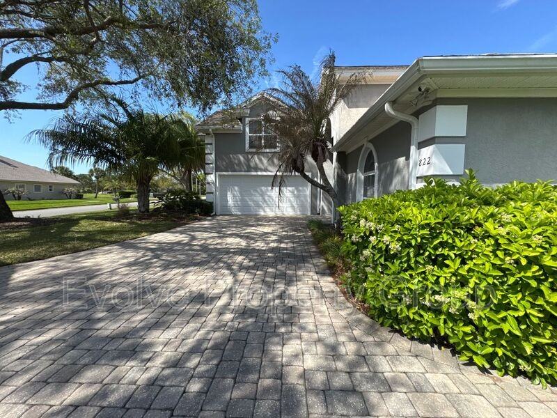 822 Summer Bay Dr - Photo 2 of 42