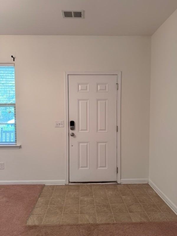 1017 Drake St - Photo 3 of 25