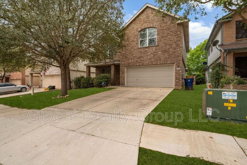 201 Canyon Vis - Photo 2 of 31