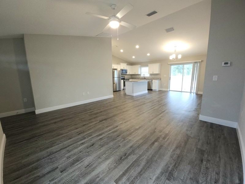 2 Oak Run Pl - Photo 4 of 16