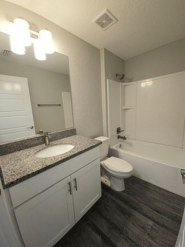 2 Oak Run Pl - Photo 7 of 16