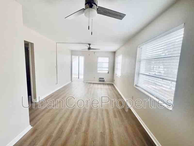 115 7th Ave N #1 - Photo 3 of 10