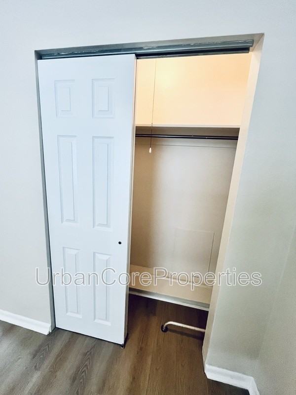 115 7th Ave N #1 - Photo 6 of 10