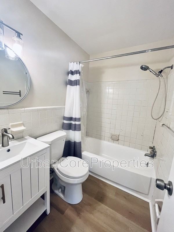 115 7th Ave N #1 - Photo 7 of 10