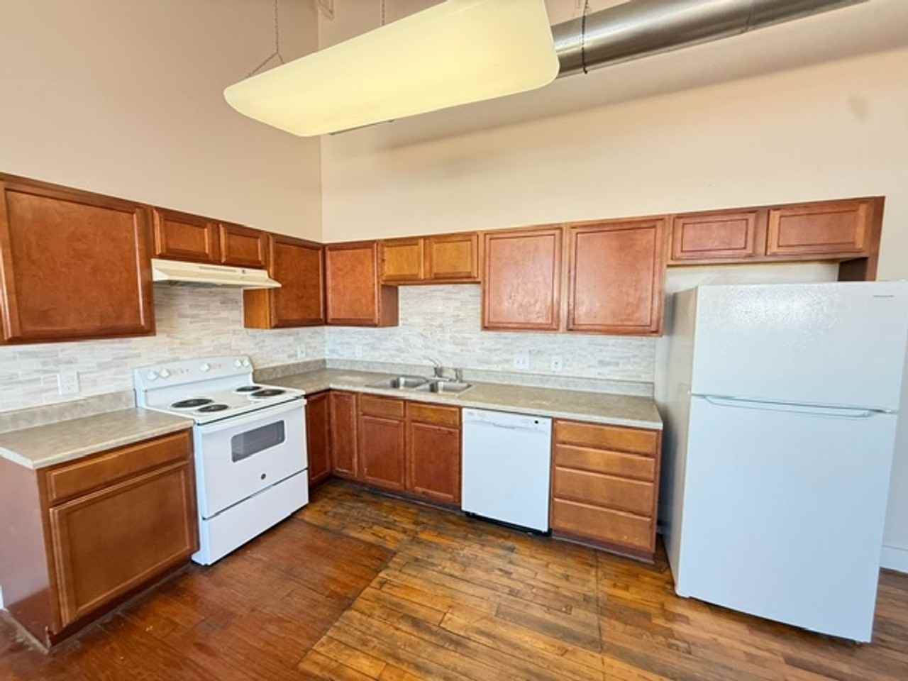 Lynn Street Lofts - Photo 4 of 23