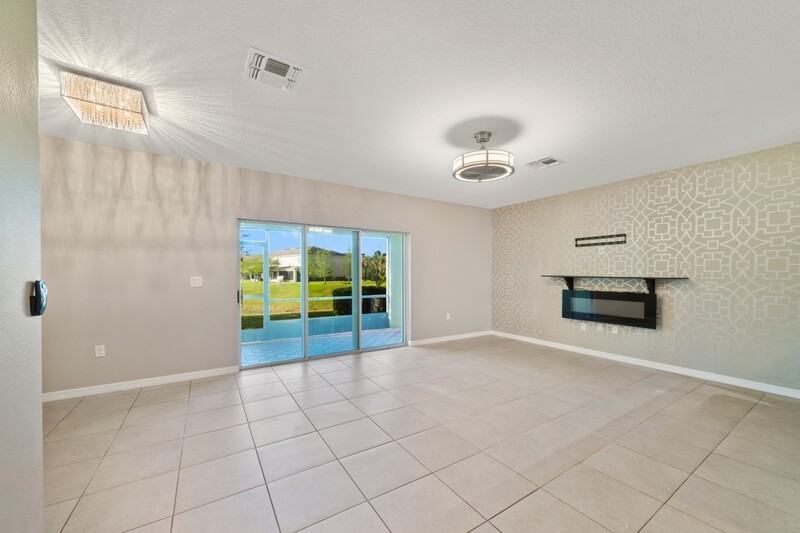 347 Arbor Lakes Dr - Photo 2 of 12