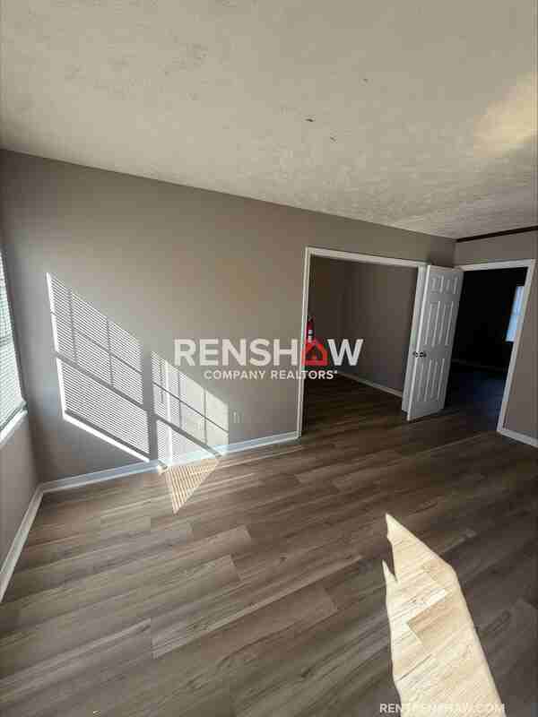 276 Greenfield Dr #F - Photo 5 of 20