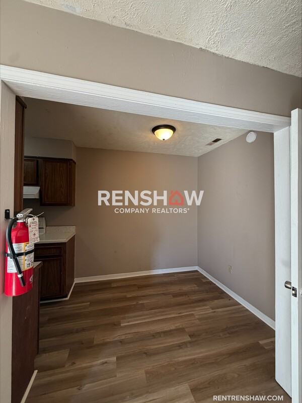 276 Greenfield Dr #F - Photo 6 of 20