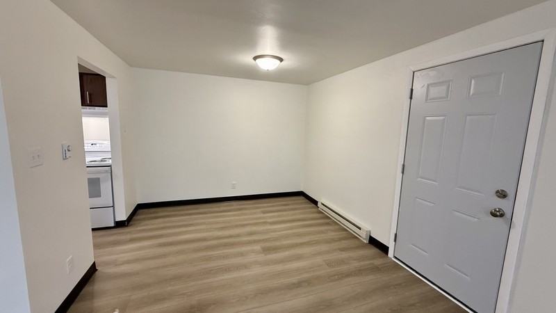 1818 School St - Photo 4 of 19