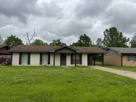 290 Beach St - Photo 1 of 1