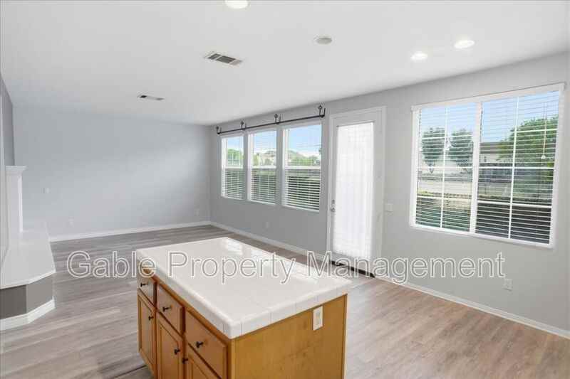 23206 Brooke Ln - Photo 7 of 27