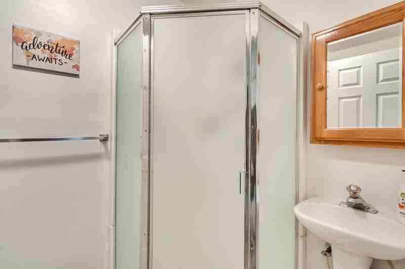 528 Ne #216-1 - Photo 7 of 17