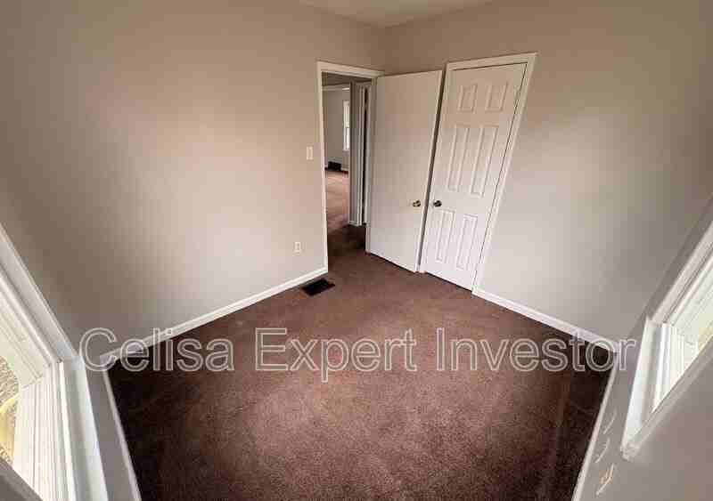 4819 S Anthony Blvd - Photo 6 of 10