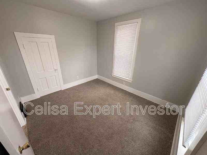 2719 Indiana Ave - Photo 7 of 7