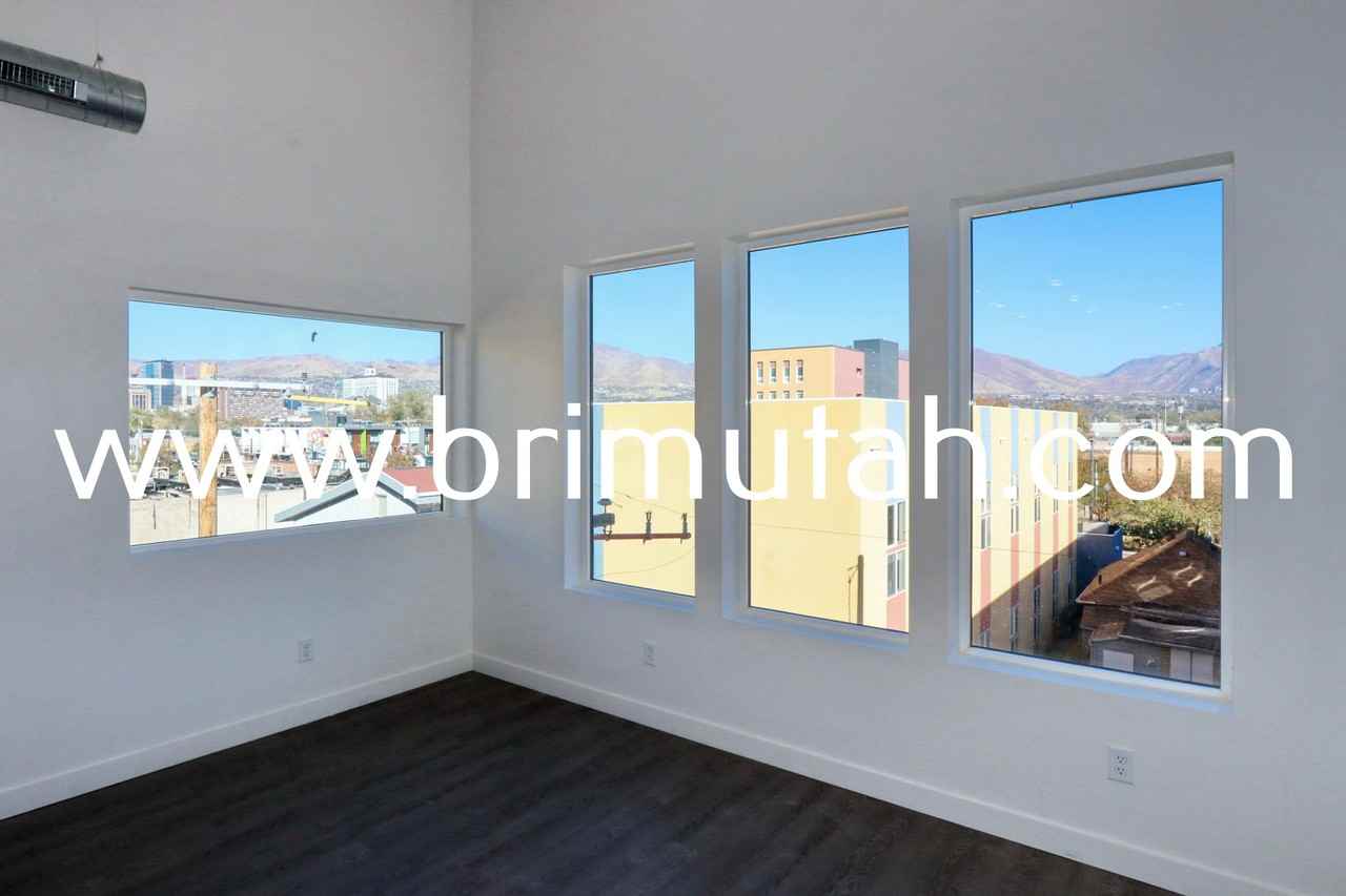 945 S. Washington St. - Photo 4 of 15