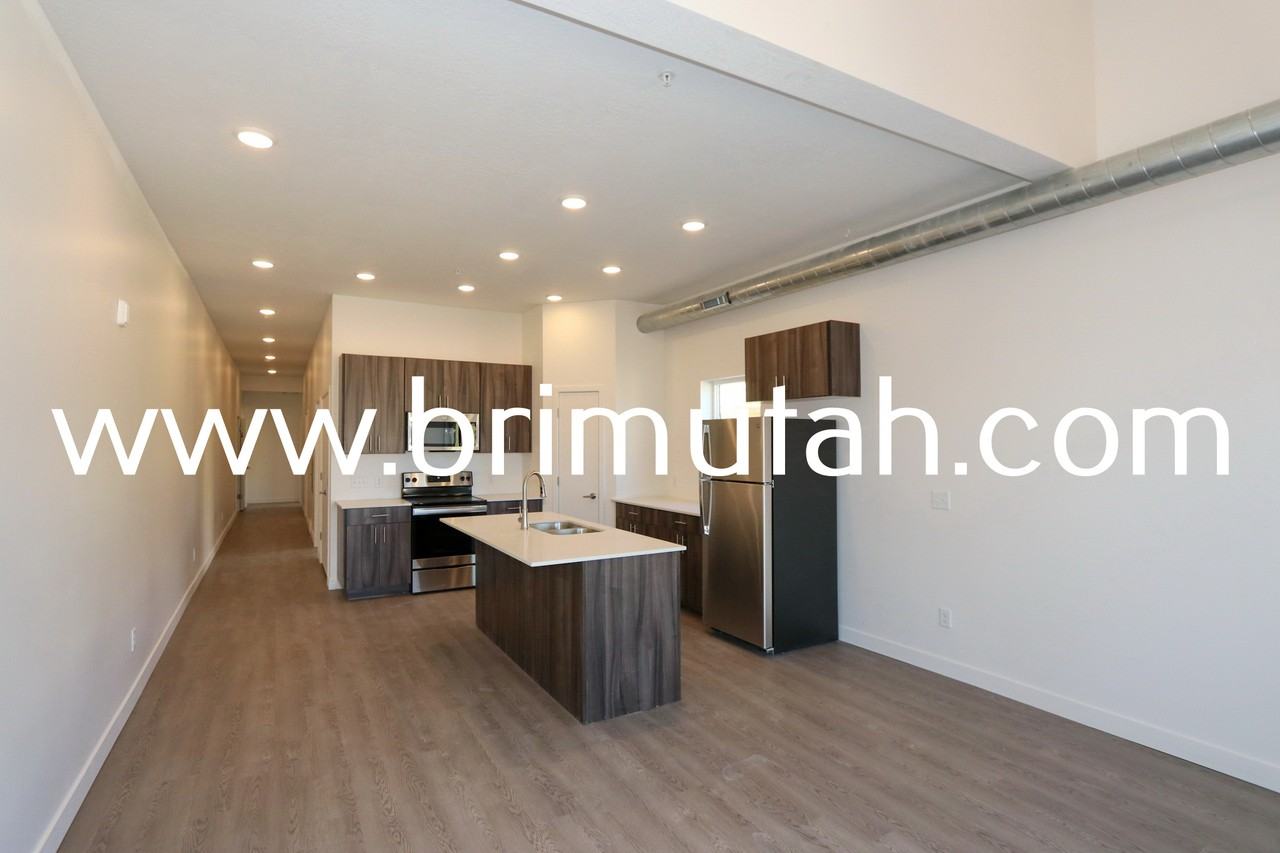 945 S. Washington St. - Photo 5 of 15