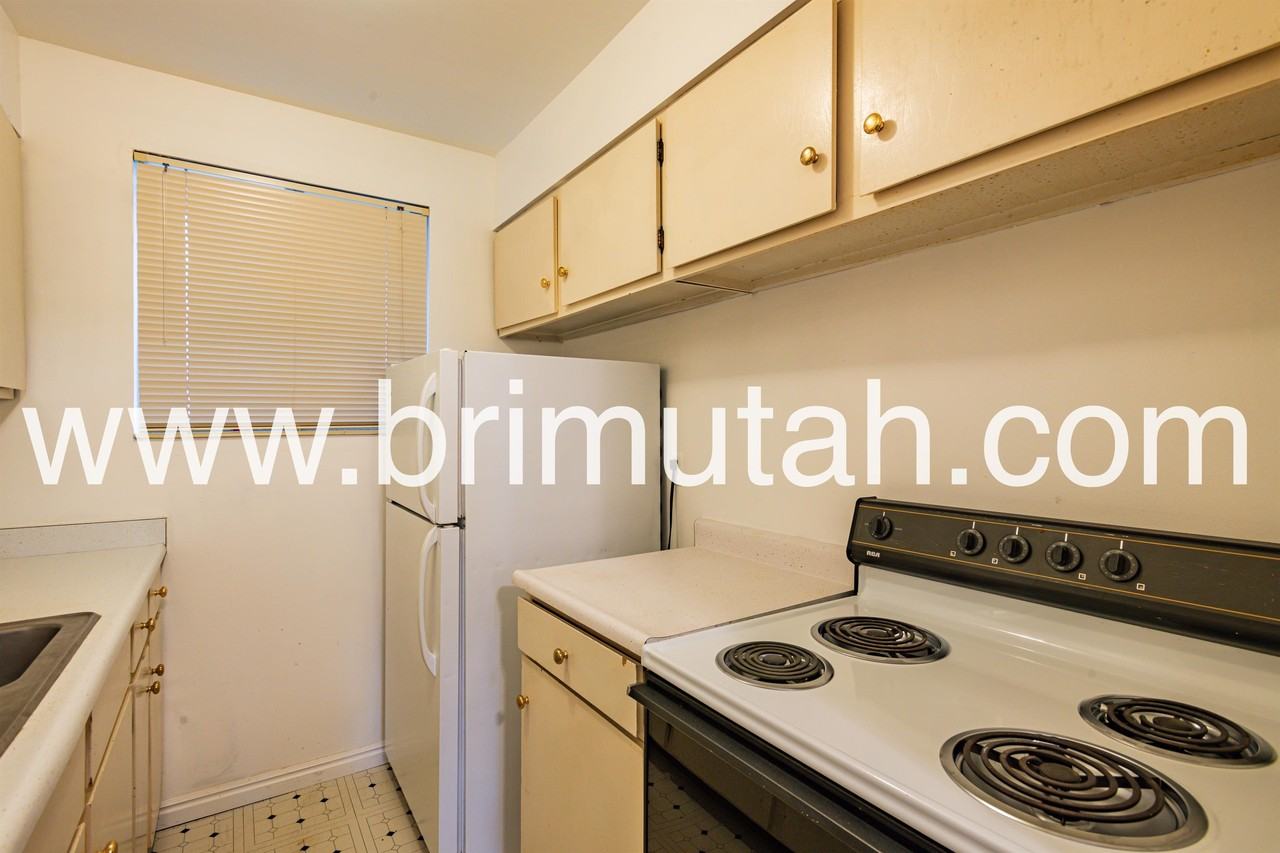 1418-1426 S. 1100 E. - Photo 7 of 32