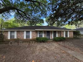 featured image of 2016 Cathedral Way