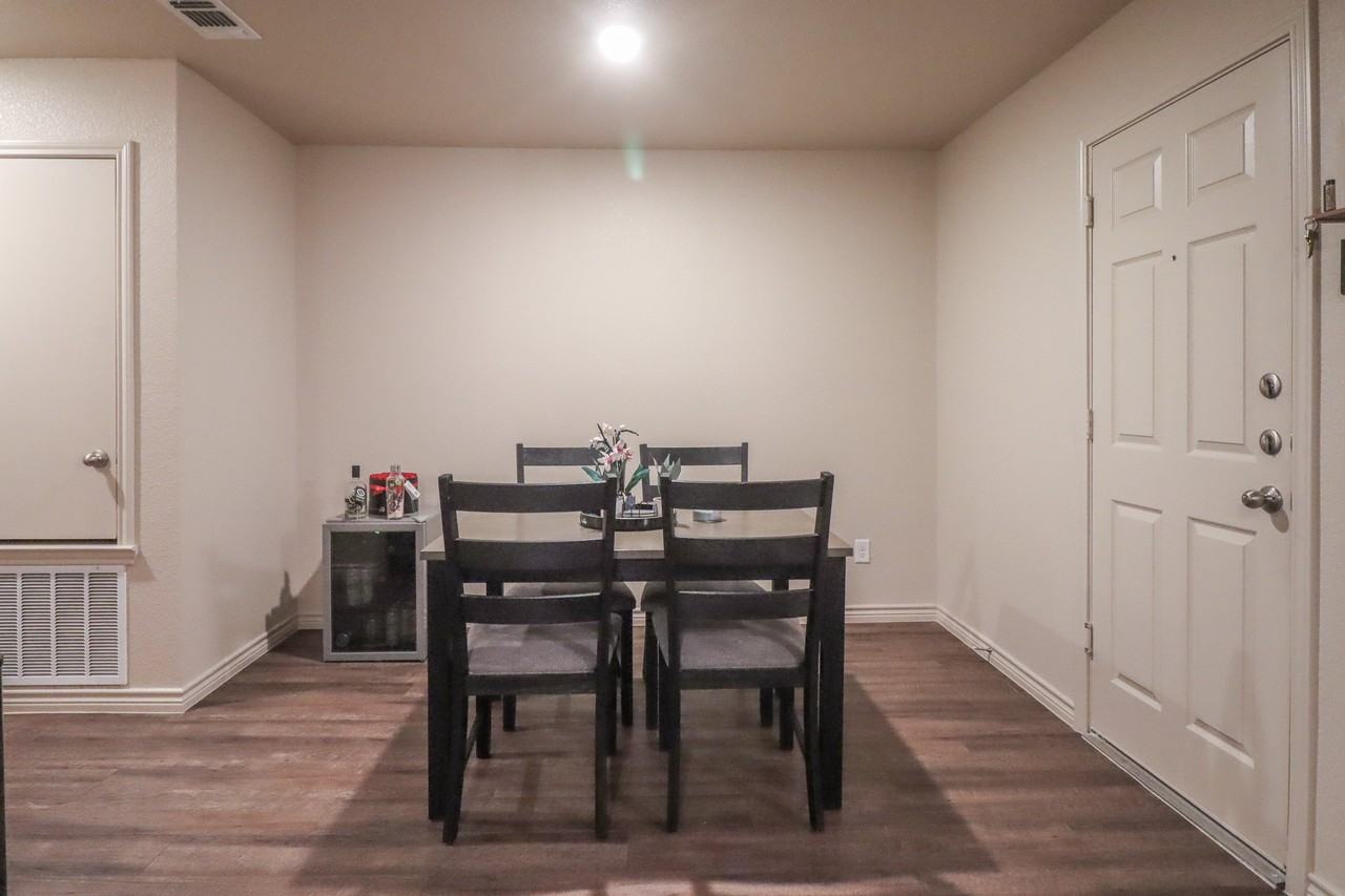 1914 Castroville Trail - Photo 7 of 24