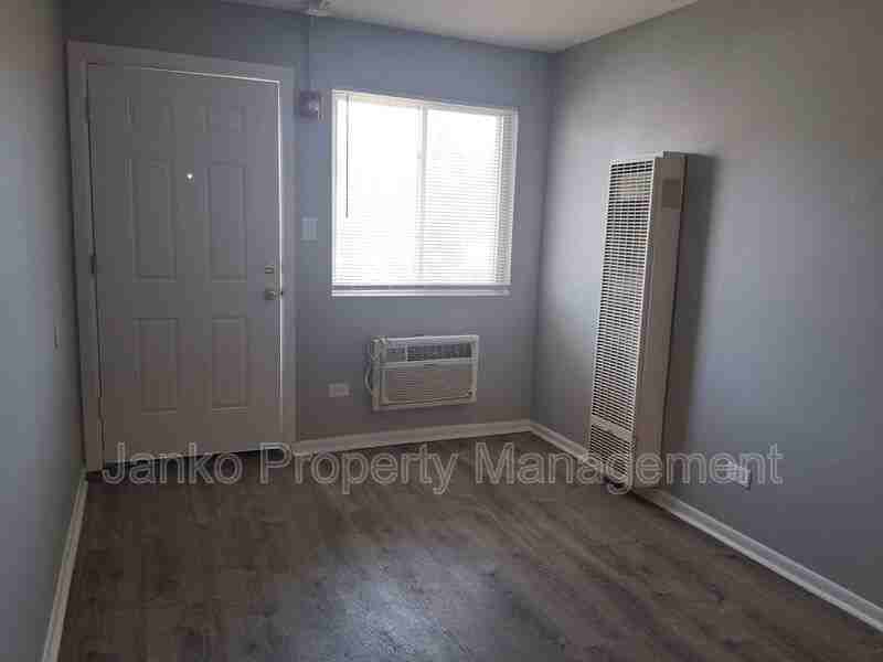 3351 Commercial Ave #23 - Photo 5 of 6