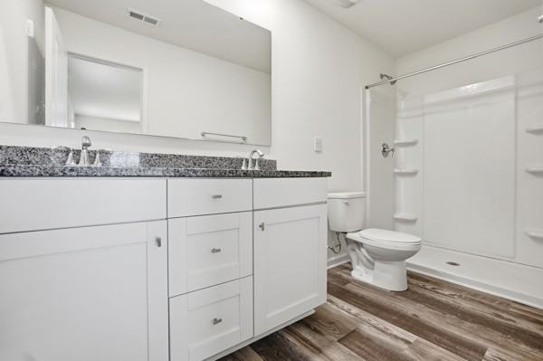 19429 South Hill Street - Photo 7 of 10